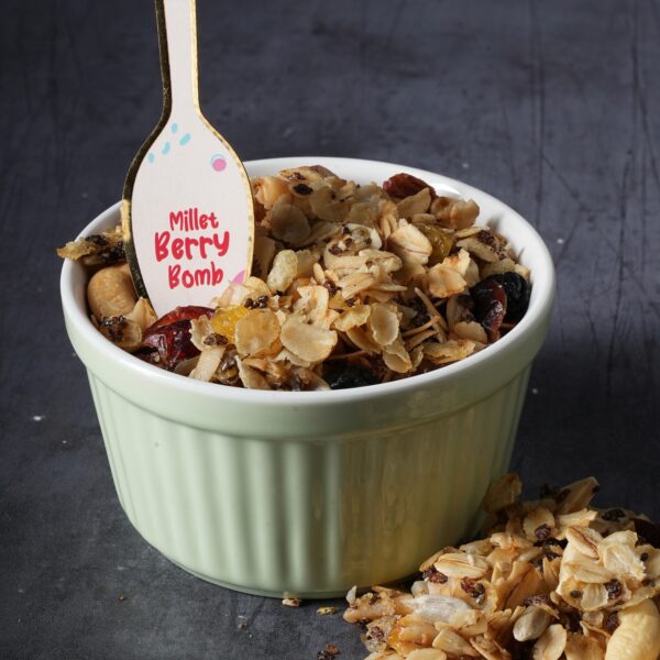 Millet Berry Bomb